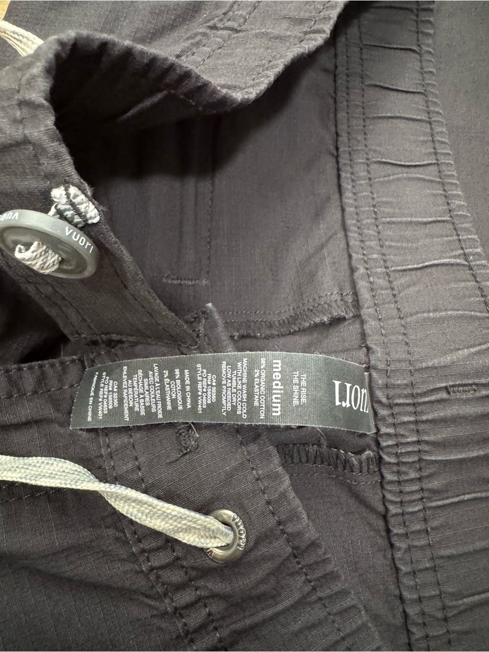 Vuori Women's Charcoal Drawstring Cargo Joggers - Picture 3 of 3